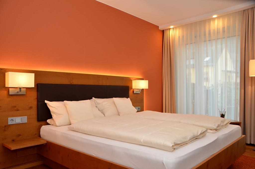 Seminarshof Hotel Тритенхайм Стая снимка