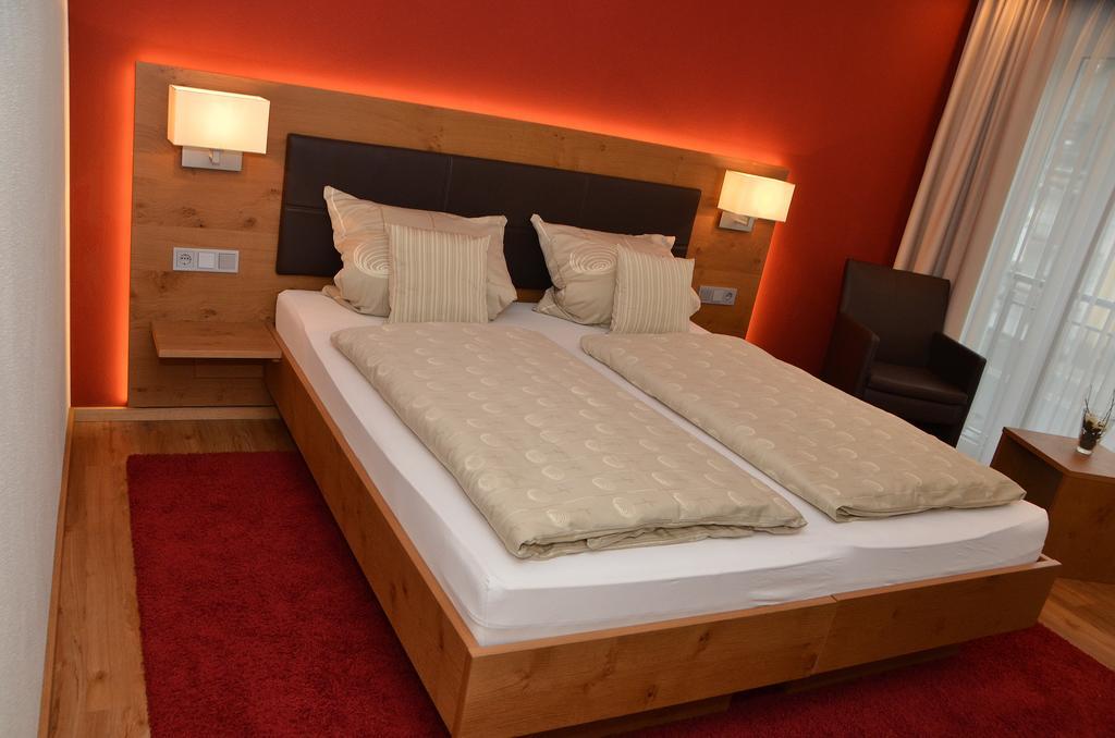 Seminarshof Hotel Тритенхайм Стая снимка