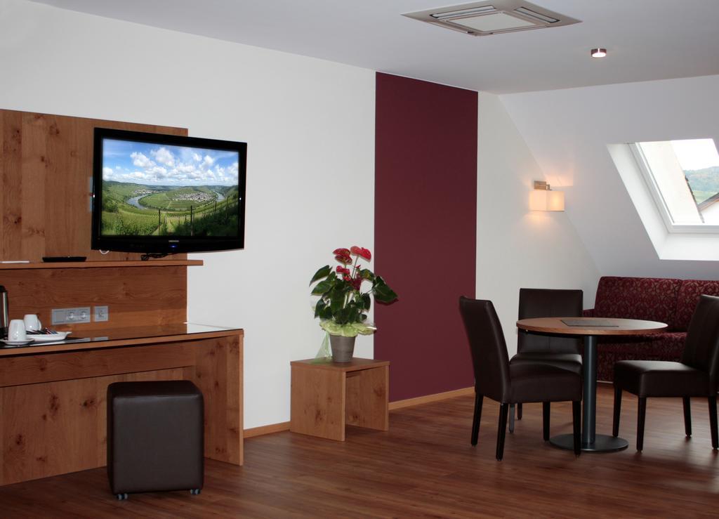 Seminarshof Hotel Тритенхайм Стая снимка
